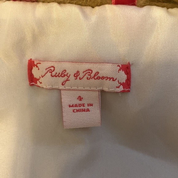 Ruby & Bloom faux fur jacket size 4. - Picture 2 of 4